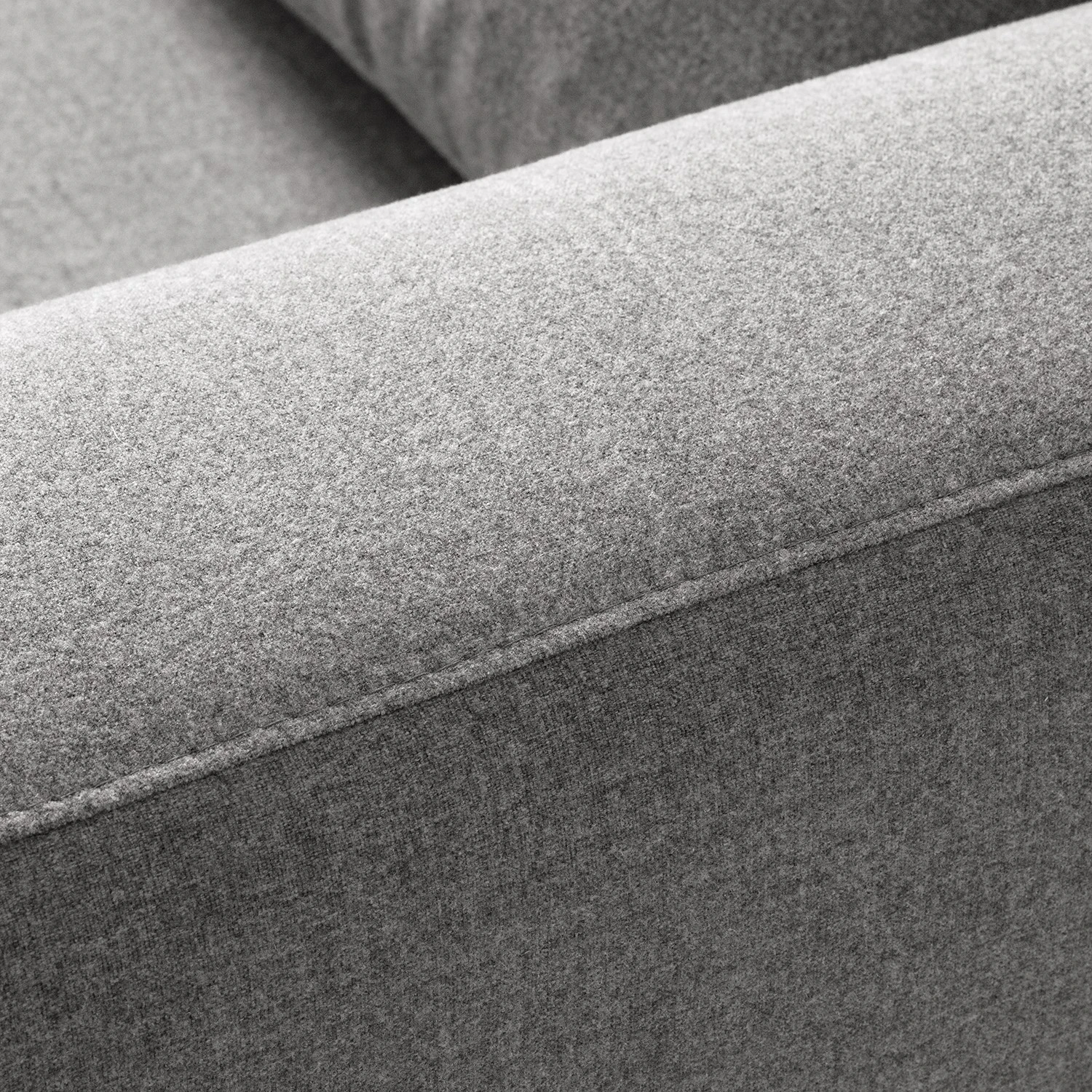 Studio Copenhagen 3-Sitzer Sofa COSO Classic - Webstoff Milan: Hellgrau - Buche 15 Studio Copenhagen 3-Sitzer Sofa COSO Classic - Webstoff Milan: Hellgrau - Buche – Bild 15