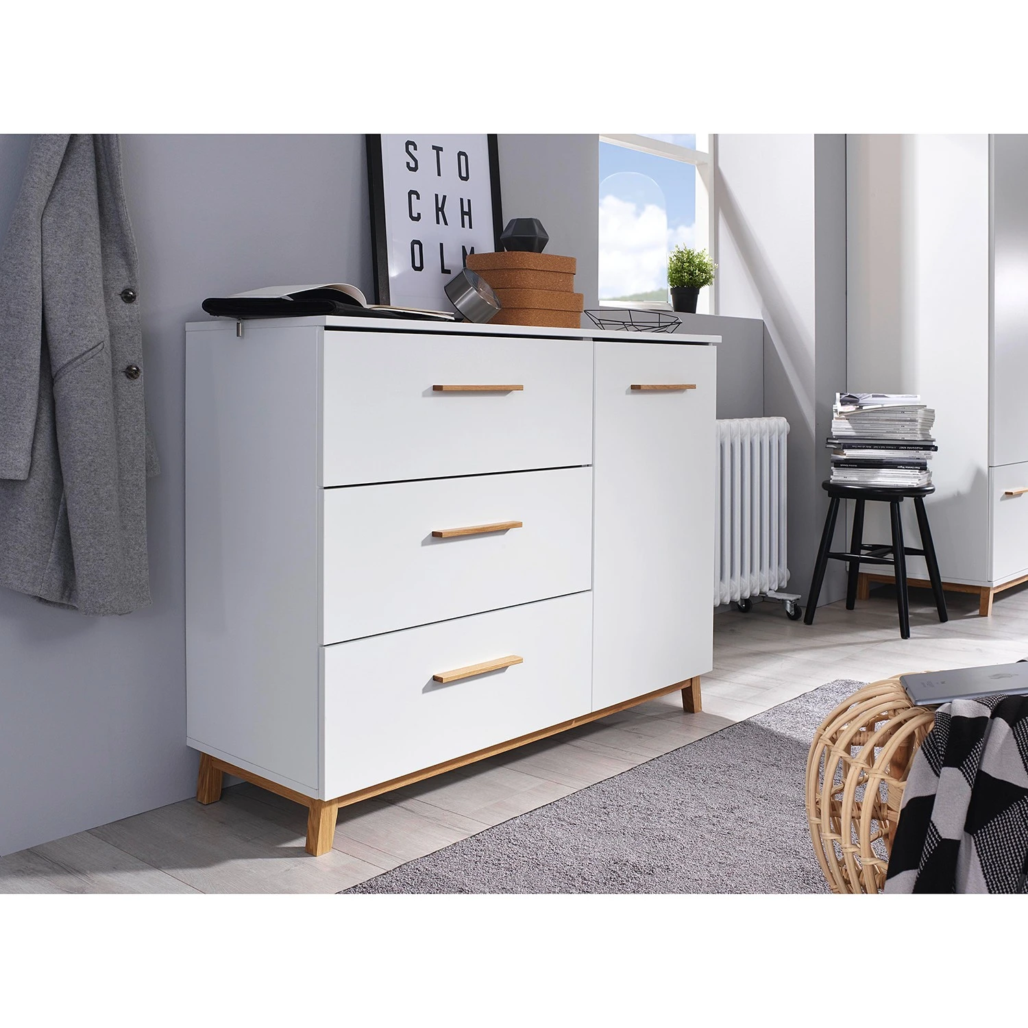 Rauch Orange Kommode Carlsson - Weiß / Eiche - 3 2 Rauch Orange Kommode Carlsson - Weiß / Eiche - 3 – Bild 2