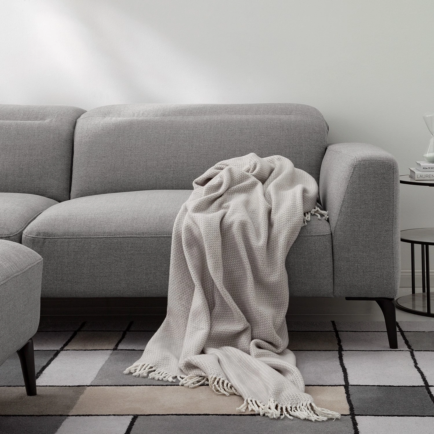 Studio Copenhagen Sofa Berrie (3-Sitzer) - Webstoff Milan: Hellgrau 23 Studio Copenhagen Sofa Berrie (3-Sitzer) - Webstoff Milan: Hellgrau – Bild 23