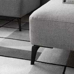 Studio Copenhagen Polsterhocker Berrie - Webstoff Milan: Hellgrau 18 Studio Copenhagen Polsterhocker Berrie - Webstoff Milan: Hellgrau -Wohnzimmermöbel boutique en ligne 1000217333 210202 11080700023 DETAILS P000000001000217333