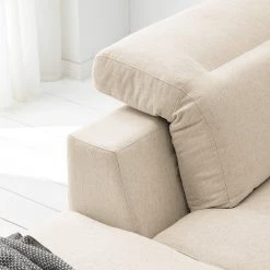 Studio Copenhagen Ecksofa Berrie II - Webstoff Saia: Beige - Breite: 263 cm - Ottomane davorstehend links -Wohnzimmermöbel boutique en ligne 1000217561 210222 09073400585 DETAILS P000000001000217561