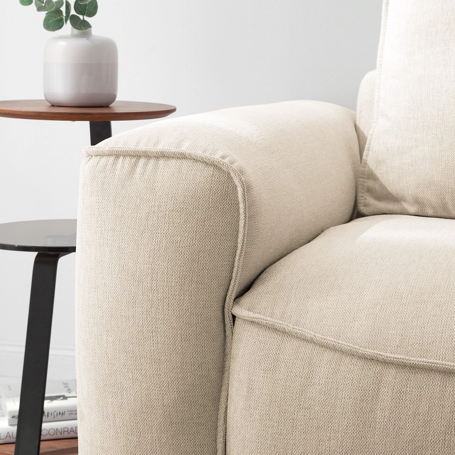 Studio Copenhagen Ecksofa Buckley I - Webstoff Saia: Beige - Longchair davorstehend rechts 11 Studio Copenhagen Ecksofa Buckley I - Webstoff Saia: Beige - Longchair davorstehend rechts – Bild 11