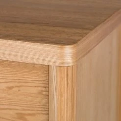 Studio Copenhagen TV-Lowboard Saido - Esche massiv 41 Studio Copenhagen TV-Lowboard Saido - Esche massiv -Wohnzimmermöbel boutique en ligne 1000218017 210316 10075300012 DETAILS P000000001000218017