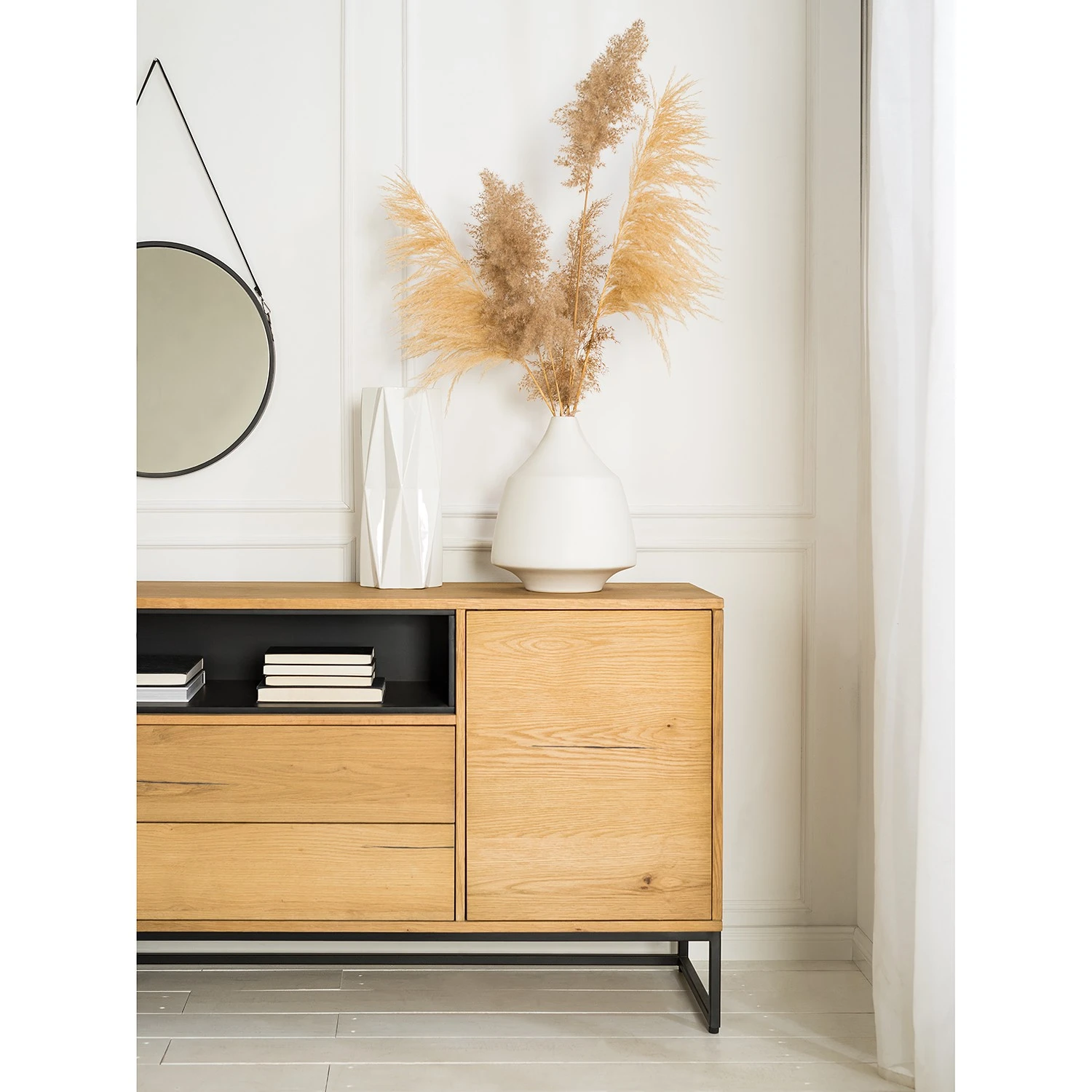 Studio Copenhagen Sideboard Flox II - Echtholzfurnier / Metall - Eiche / Schwarz 6 Studio Copenhagen Sideboard Flox II - Echtholzfurnier / Metall - Eiche / Schwarz – Bild 6