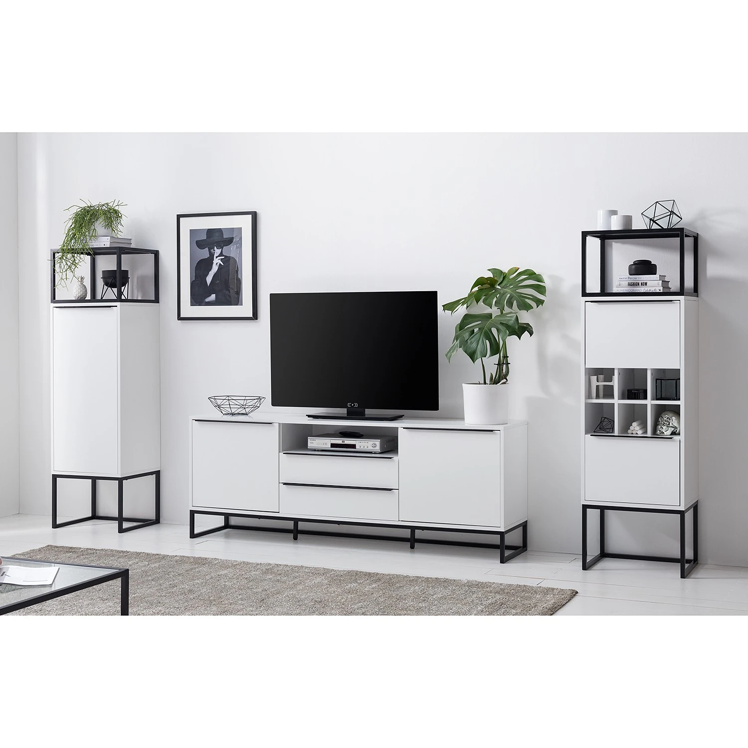 Fredriks Schrank White Hall II - Matt Weiß / Schwarz 3 Fredriks Schrank White Hall II - Matt Weiß / Schwarz – Bild 3