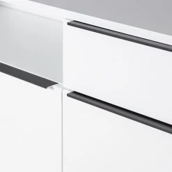 Fredriks Lowboard White Hall II - Matt Weiß / Schwarz 29 Fredriks Lowboard White Hall II - Matt Weiß / Schwarz -Wohnzimmermöbel boutique en ligne 1000218377 210311 10581800021 DETAILS P000000001000218377