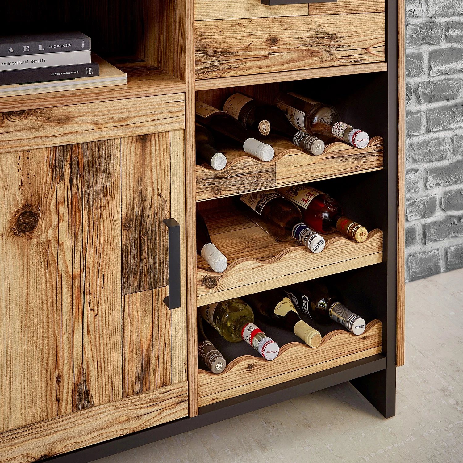 Ridgevalley Vitrinenschrank Priay - Inkl. Beleuchtung - Lärche Dekor / Graphit 7 Ridgevalley Vitrinenschrank Priay - Inkl. Beleuchtung - Lärche Dekor / Graphit – Bild 7