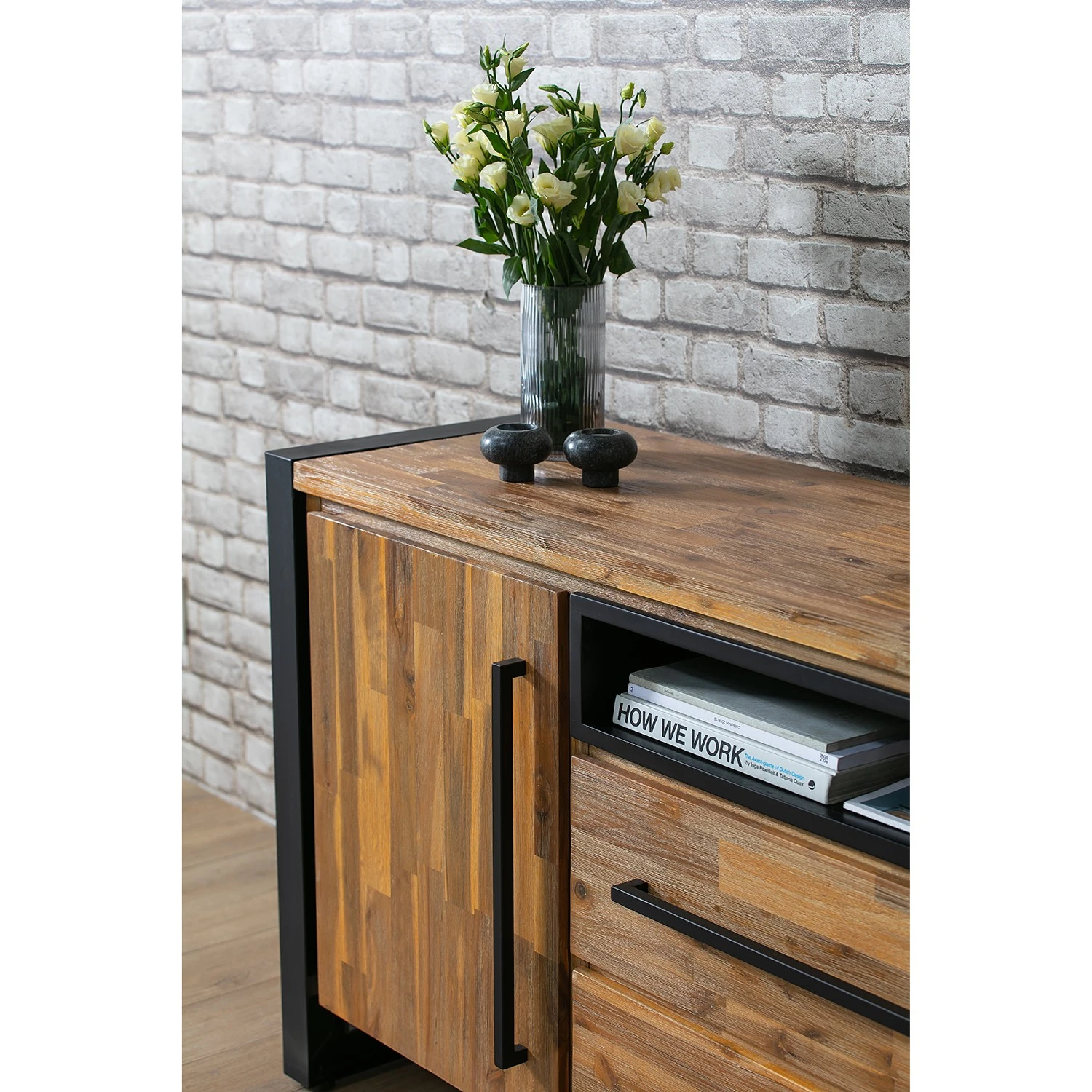 Ars manufacti Sideboard Urban Industry I - Akazie teilmassiv / Metall - Akazie / Schwarz 7 Ars manufacti Sideboard Urban Industry I - Akazie teilmassiv / Metall - Akazie / Schwarz – Bild 7