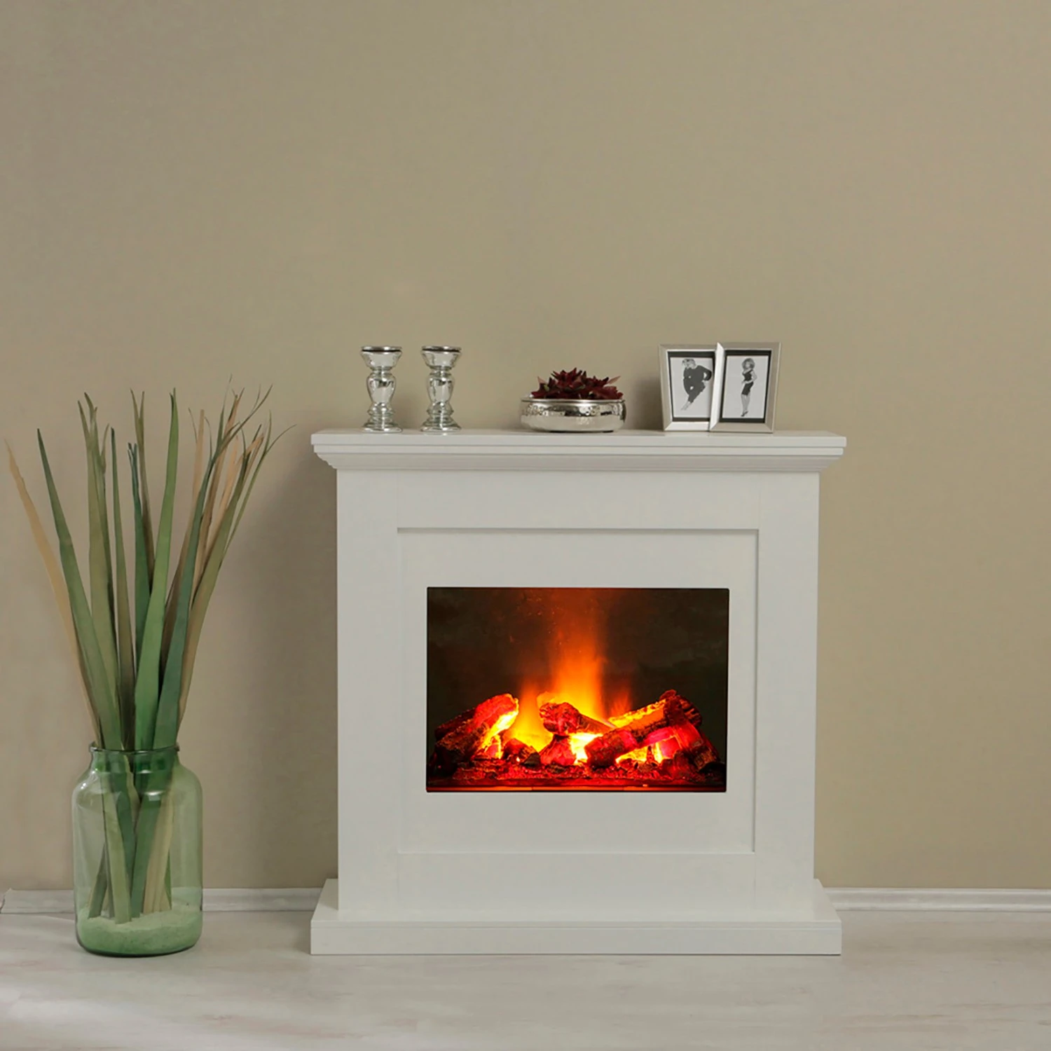 Loftscape Elektrokamin Toronto - Brilliantweiß - Einsatz Schwarz 3 Loftscape Elektrokamin Toronto - Brilliantweiß - Einsatz Schwarz – Bild 3