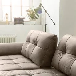 Fredriks Ecksofa Linville - Microfaser Torne: Havanna - Breite: 258 cm - Longchair davorstehend rechts - Ohne Kopfstütze 18 Fredriks Ecksofa Linville - Microfaser Torne: Havanna - Breite: 258 cm - Longchair davorstehend rechts - Ohne Kopfstütze -Wohnzimmermöbel boutique en ligne 1000225326 210305 12315801396 DETAILS P000000001000225326