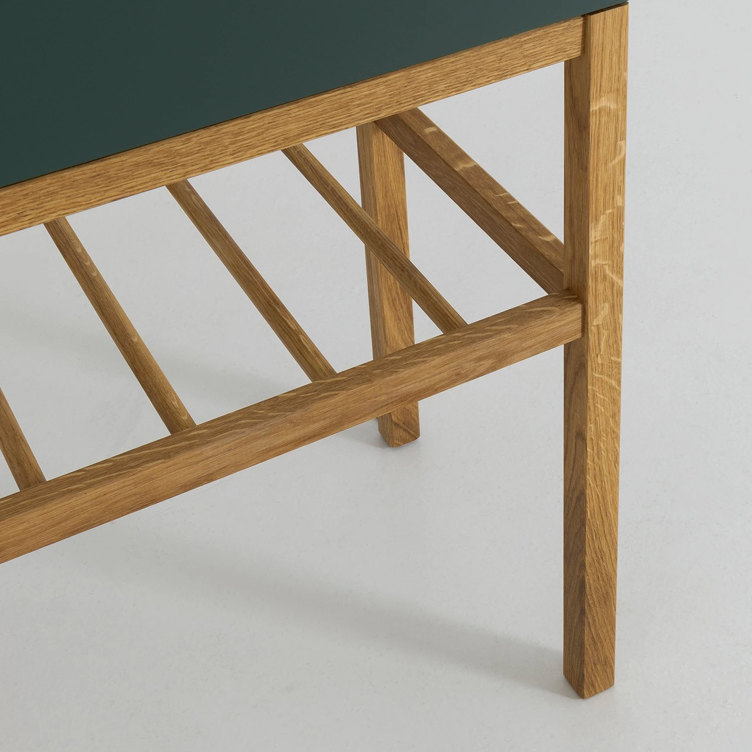 Tenzo Highboard Scoop - Eiche teilmassiv - Dunkelgrün 8 Tenzo Highboard Scoop - Eiche teilmassiv - Dunkelgrün – Bild 8