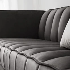 Red Living Sofa Suzy (2,5-Sitzer) - Samt Ravi: Grau 24 Red Living Sofa Suzy (2,5-Sitzer) - Samt Ravi: Grau -Wohnzimmermöbel boutique en ligne 1000227441 210506 10194700188 DETAILS P000000001000227441