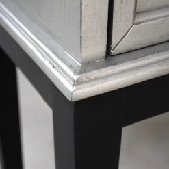 Red Living Kommode Vaunac - Matt Silber / Schwarz -Wohnzimmermöbel boutique en ligne 1000242716 210121 07595000021 DETAILS P000000001000242716