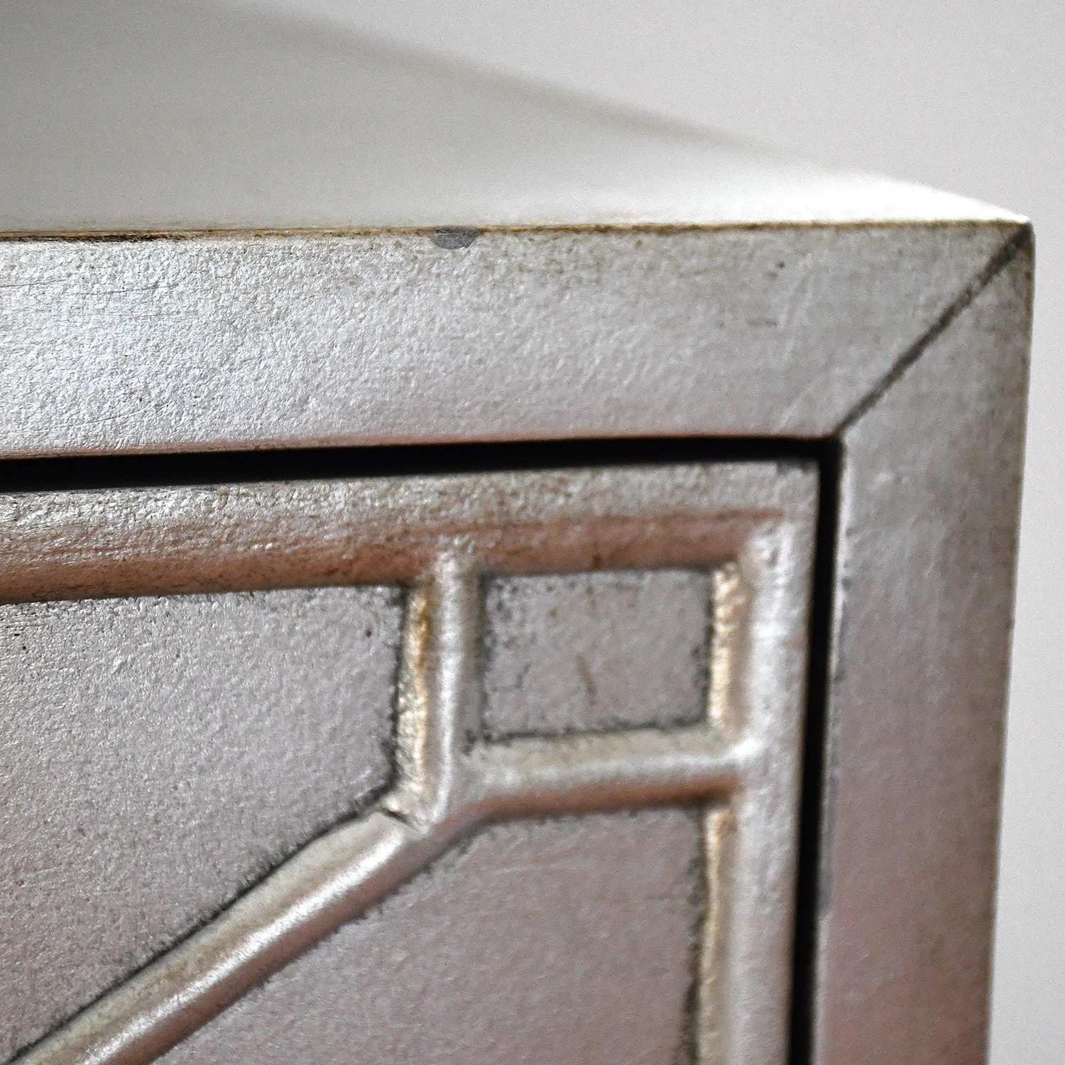 Red Living Kommode Thoury - Matt Silber 6 Red Living Kommode Thoury - Matt Silber – Bild 6