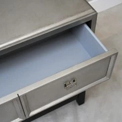 Red Living Kommode Tilloloy - Matt Silber / Schwarz -Wohnzimmermöbel boutique en ligne 1000242718 210121 08084300041 DETAILS P000000001000242718