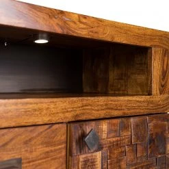 Wolf-Möbel Sideboard Bazac - Inkl. Beleuchtung - Akazie massiv - Akazie / Dunkelgrau -Wohnzimmermöbel boutique en ligne 1000243213 220314 062 DETAILS P000000001000243213