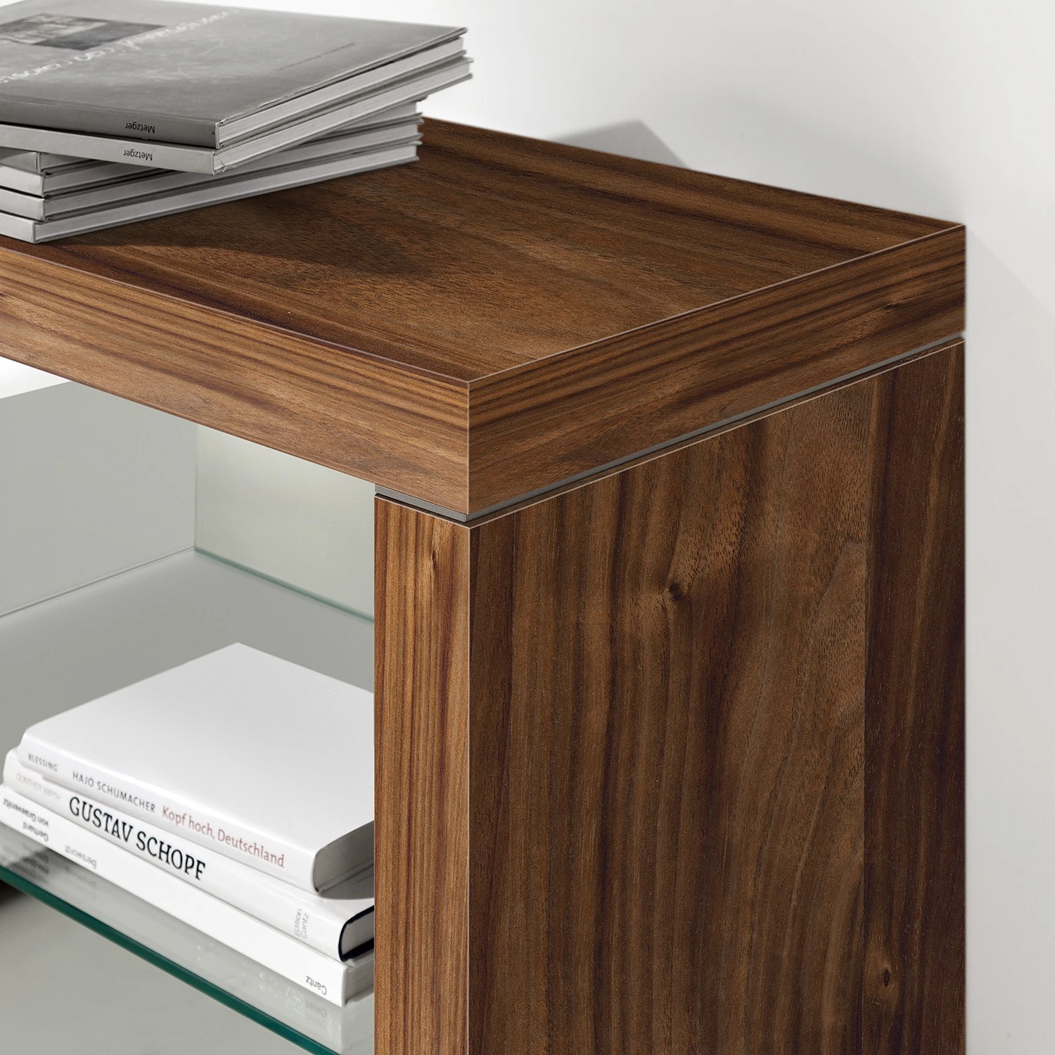 GWINNER TV-Lowboard Bellano I - Echtholzfurnier - Matt Fango / Astnussbaum - Ausrichtung rechts - Ohne Beleuchtung 4 GWINNER TV-Lowboard Bellano I - Echtholzfurnier - Matt Fango / Astnussbaum - Ausrichtung rechts - Ohne Beleuchtung – Bild 4