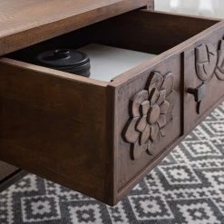 Wolf-Möbel Couchtisch Carving - Akazie massiv 23 Wolf-Möbel Couchtisch Carving - Akazie massiv -Wohnzimmermöbel boutique en ligne 1000257007 220615 024 MOOD DETAILS P000000001000257007 mood