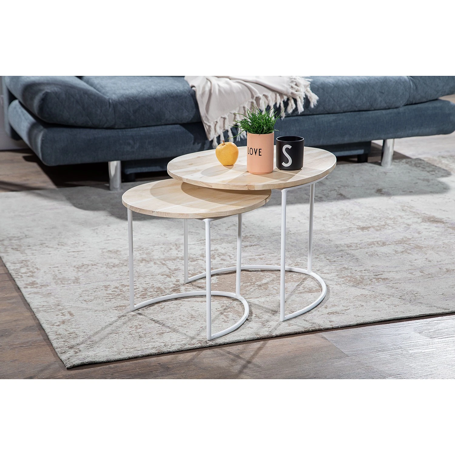 Norrwood Beistelltisch Bayardo (2er-Set) - Mango massiv / Metall - Mango Hell / Weiß 3 Norrwood Beistelltisch Bayardo (2er-Set) - Mango massiv / Metall - Mango Hell / Weiß – Bild 3