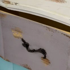 Ridgevalley Kommode Rusper - Tanne massiv - Vintage Weiß / Mehrfarbig 16 Ridgevalley Kommode Rusper - Tanne massiv - Vintage Weiß / Mehrfarbig -Wohnzimmermöbel boutique en ligne 1000270690 210602 06133400146 DETAILS P000000001000270690