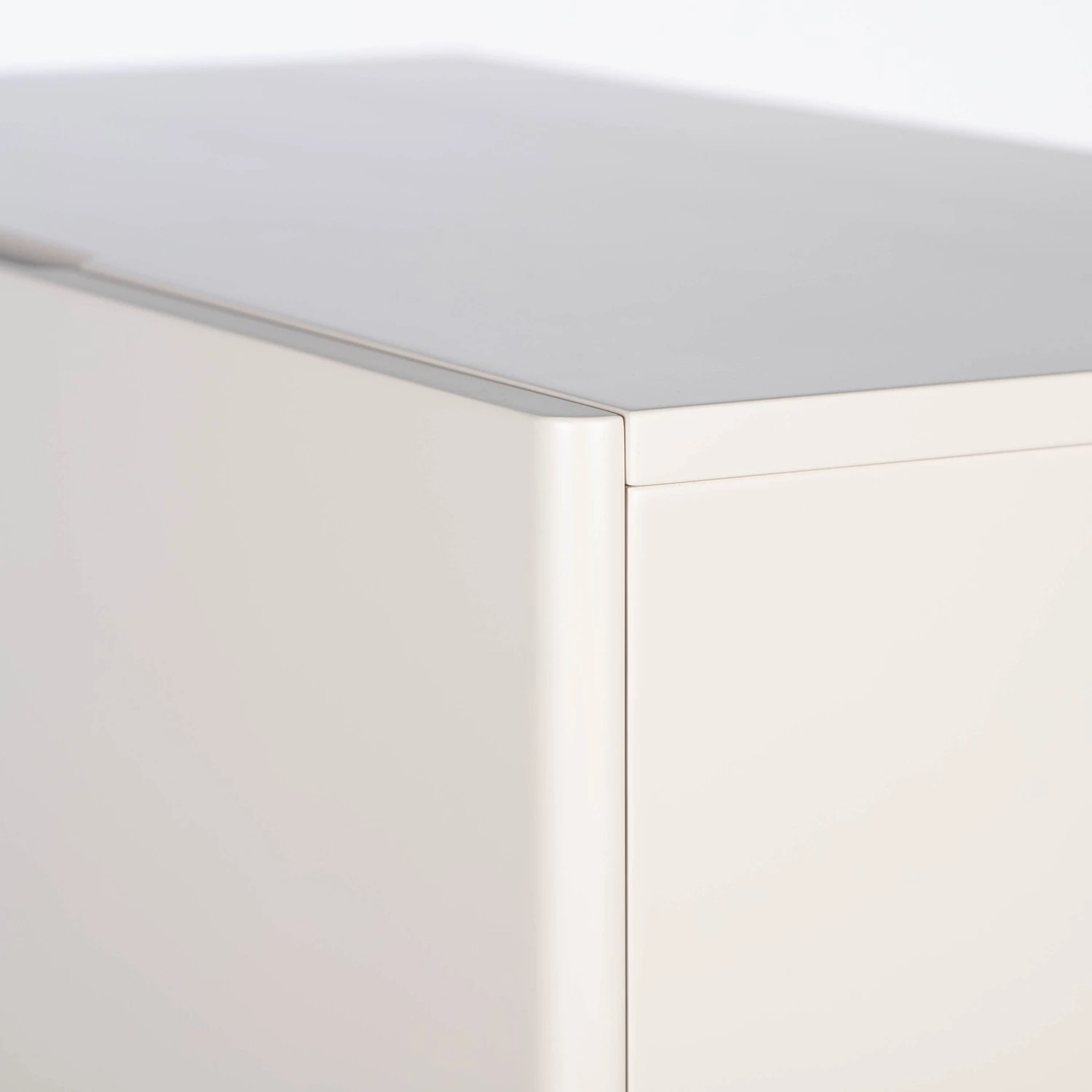 Studio Copenhagen Kommode Cooby - Muschelweiß / Eiche Hell 10 Studio Copenhagen Kommode Cooby - Muschelweiß / Eiche Hell – Bild 10