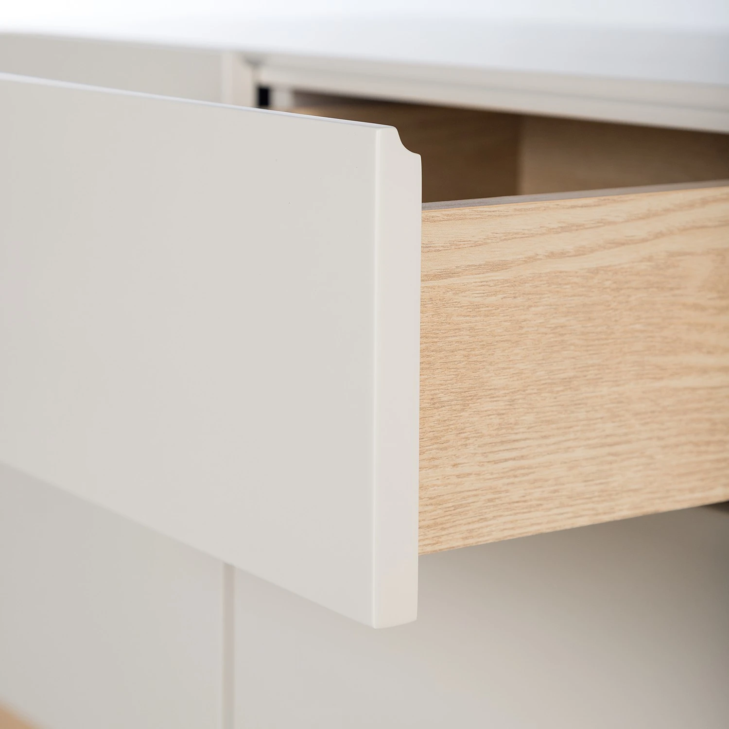 Studio Copenhagen Sideboard Cooby I - Muschelweiß / Eiche Hell 11 Studio Copenhagen Sideboard Cooby I - Muschelweiß / Eiche Hell – Bild 11