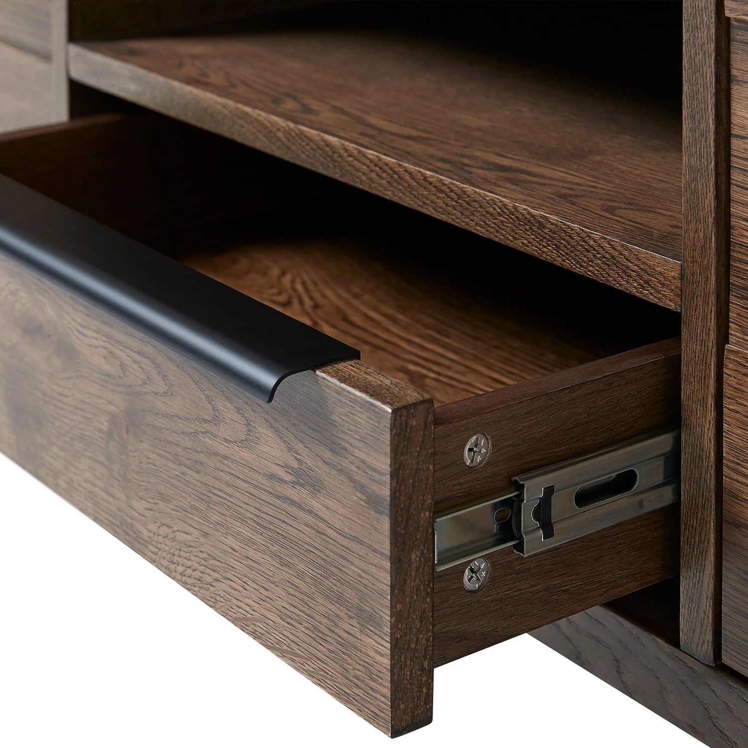 Red Living TV-Lowboard Berck - Echtholzfurnier / Metall - Raucheiche / Schwarz 6 Red Living TV-Lowboard Berck - Echtholzfurnier / Metall - Raucheiche / Schwarz – Bild 6