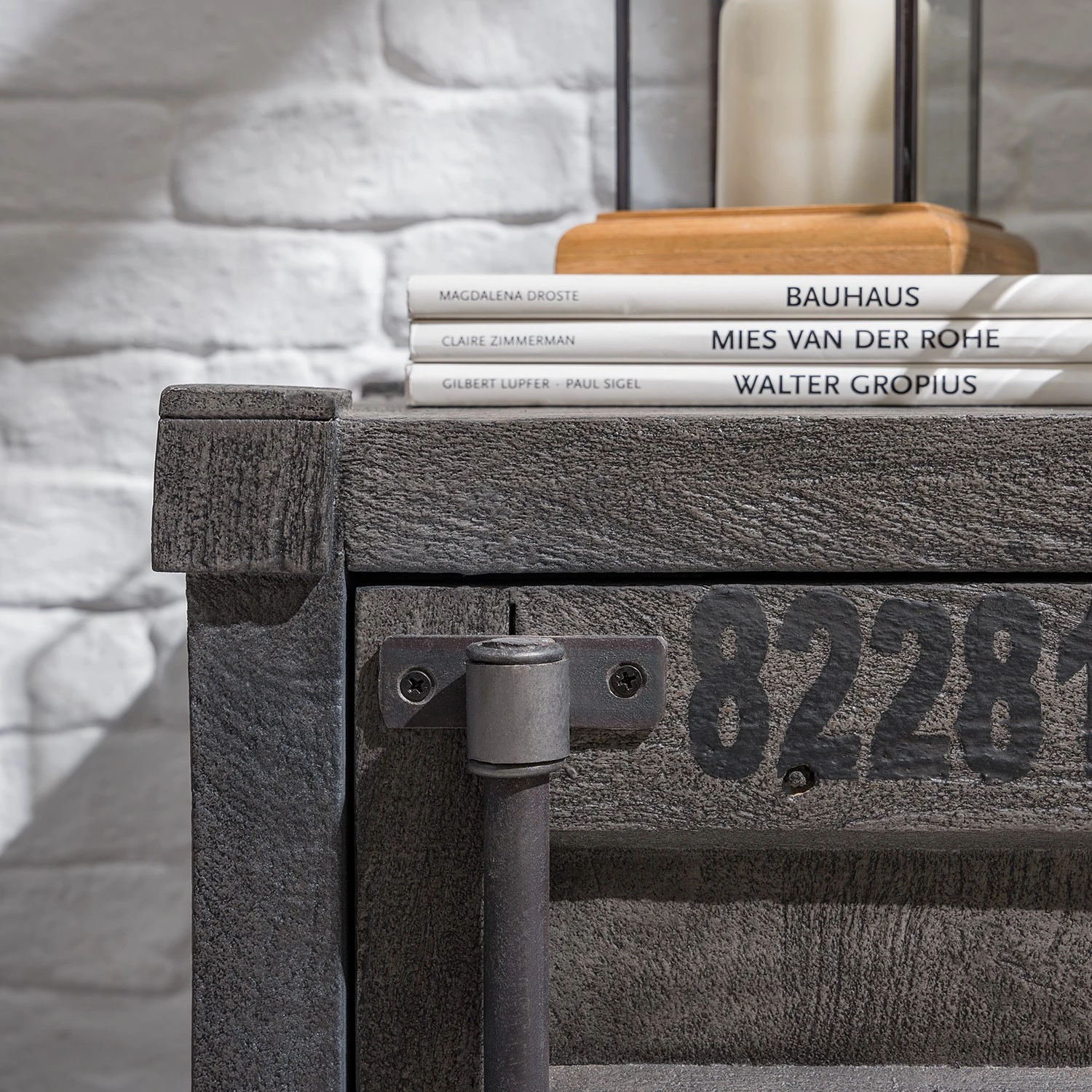 Wolf-Möbel Nachtkommode Container II - Akazie Grau 7 Wolf-Möbel Nachtkommode Container II - Akazie Grau – Bild 7