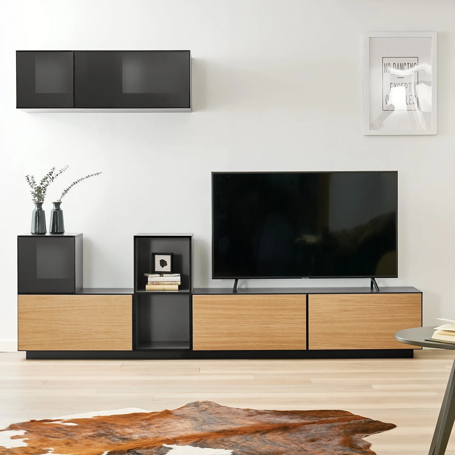 Now! by hülsta Wohnwand now to go colour III (8-teilig) - Hochglanz Diamantgrau / Natureiche 1 Now! by hülsta Wohnwand now to go colour III (8-teilig) - Hochglanz Diamantgrau / Natureiche