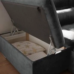 Fredriks Wohnlandschaft Puntiro III - Microfaser Salvo: Anthrazit - Longchair davorstehend rechts / Ottomane links - Mit Schlaffunktion 25 Fredriks Wohnlandschaft Puntiro III - Microfaser Salvo: Anthrazit - Longchair davorstehend rechts / Ottomane links - Mit Schlaffunktion -Wohnzimmermöbel boutique en ligne 1000315701 220728 120 DETAILS P000000001000315701