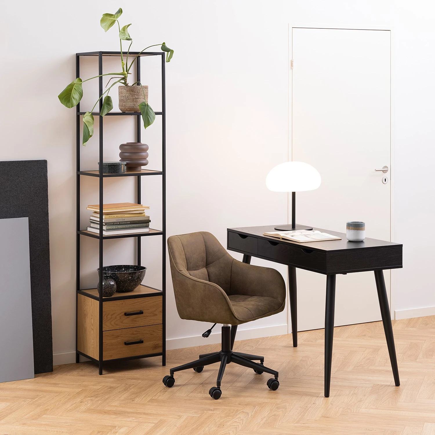 Red Living Regal Coogee XIII - Wildeiche Dekor / Schwarz 2 Red Living Regal Coogee XIII - Wildeiche Dekor / Schwarz – Bild 2