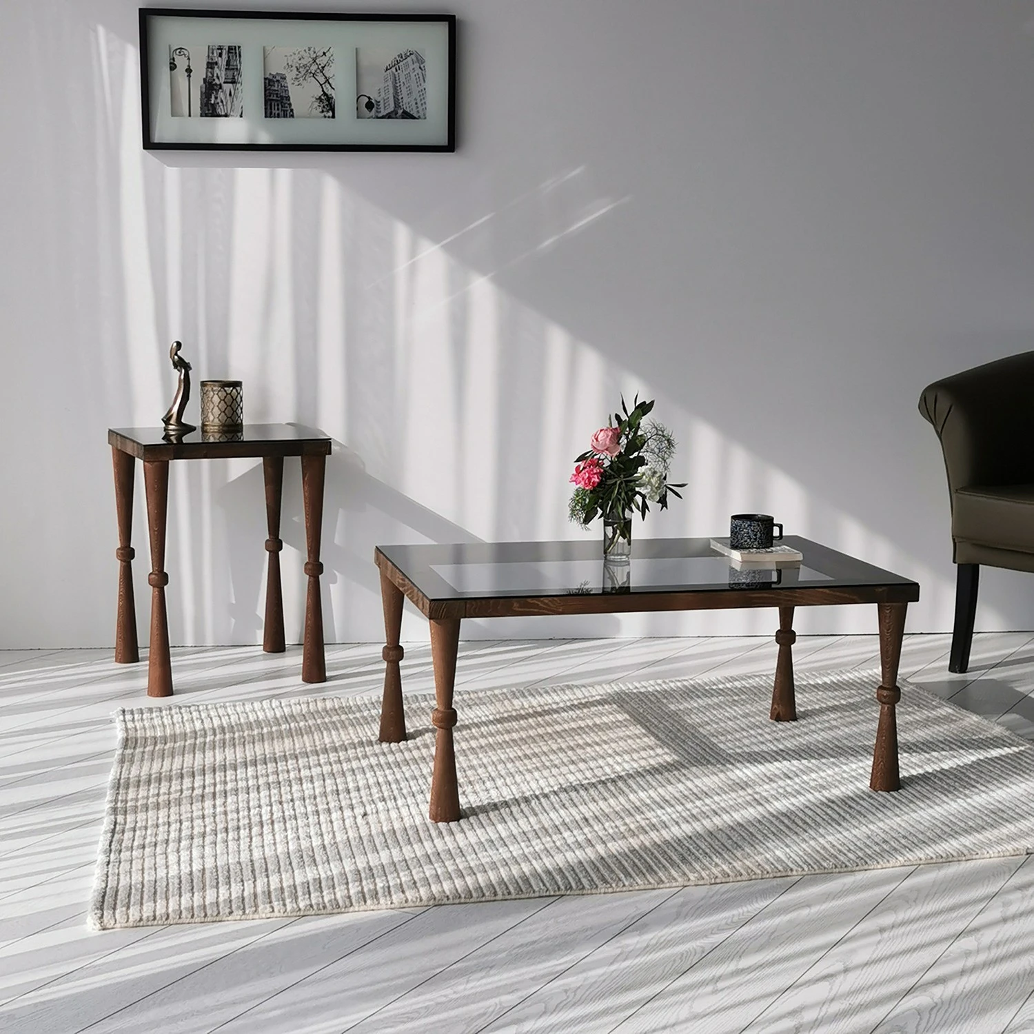 Ars Natura Couchtisch Donatella - Glas / Walnuss massiv - Rauchschwarz / Walnuss 5 Ars Natura Couchtisch Donatella - Glas / Walnuss massiv - Rauchschwarz / Walnuss – Bild 5