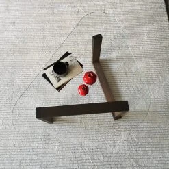 Loftscape Couchtisch Yorkton I - Glas / Walnuss massiv - Walnuss -Wohnzimmermöbel boutique en ligne 1000333740 220302 026 MOOD DETAILS P000000001000333740 mood