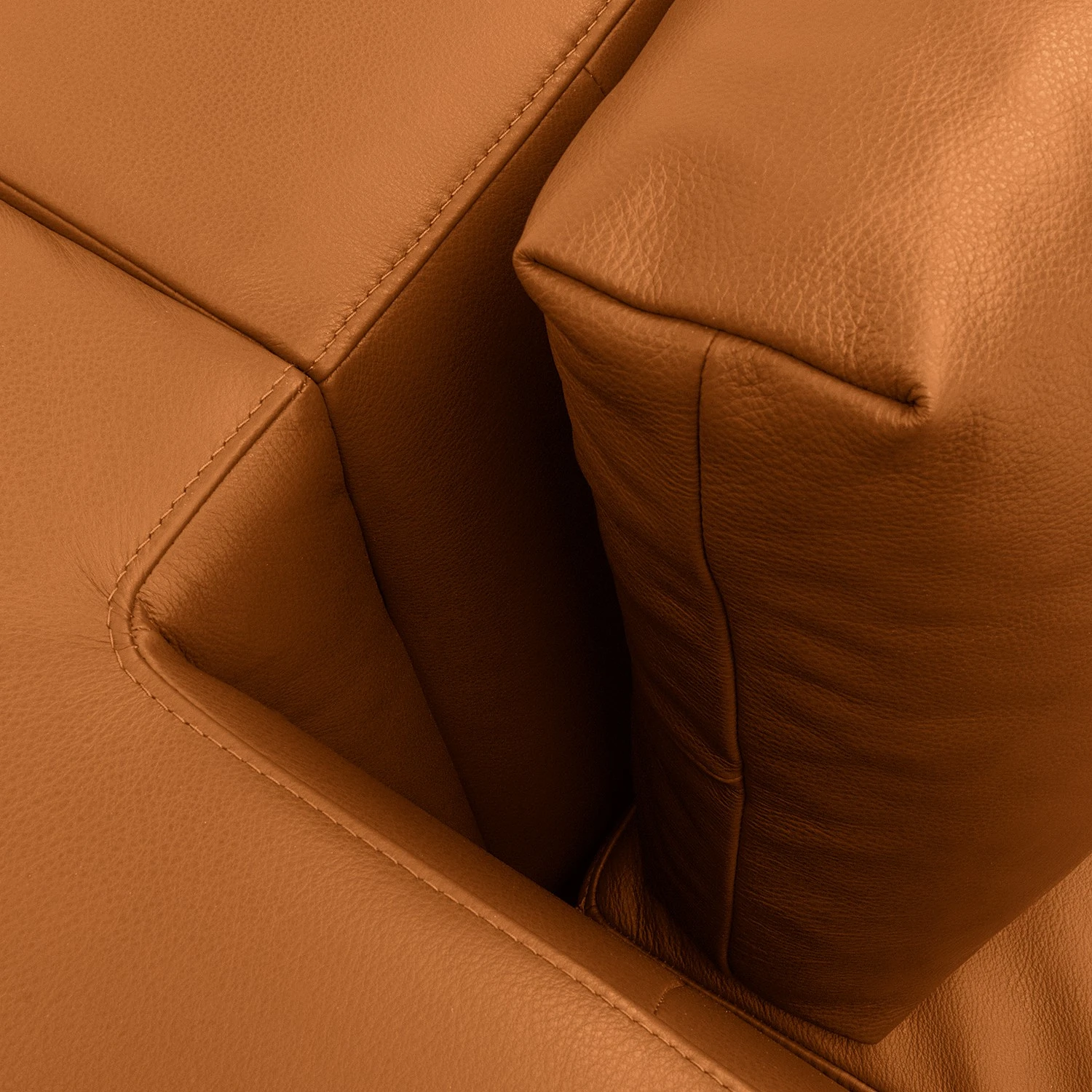 Studio Copenhagen Sofa Madison (3-Sitzer) - Echtleder Neka: Cognac 7 Studio Copenhagen Sofa Madison (3-Sitzer) - Echtleder Neka: Cognac – Bild 7