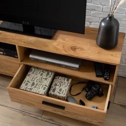 Ars manufacti TV-Lowboard Woodson V - Akazie massiv / Metall - Akazie Hellbraun -Wohnzimmermöbel boutique en ligne 1000339799 220311 065 DETAILS P000000001000339799