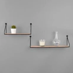 Loftscape Wandregal Chevron Love (2er-Set) - Metall - Schwarz / Eiche Dekor 10 Loftscape Wandregal Chevron Love (2er-Set) - Metall - Schwarz / Eiche Dekor -Wohnzimmermöbel boutique en ligne 1000341914 220323 021 MOOD DETAILS P000000001000341914 mood