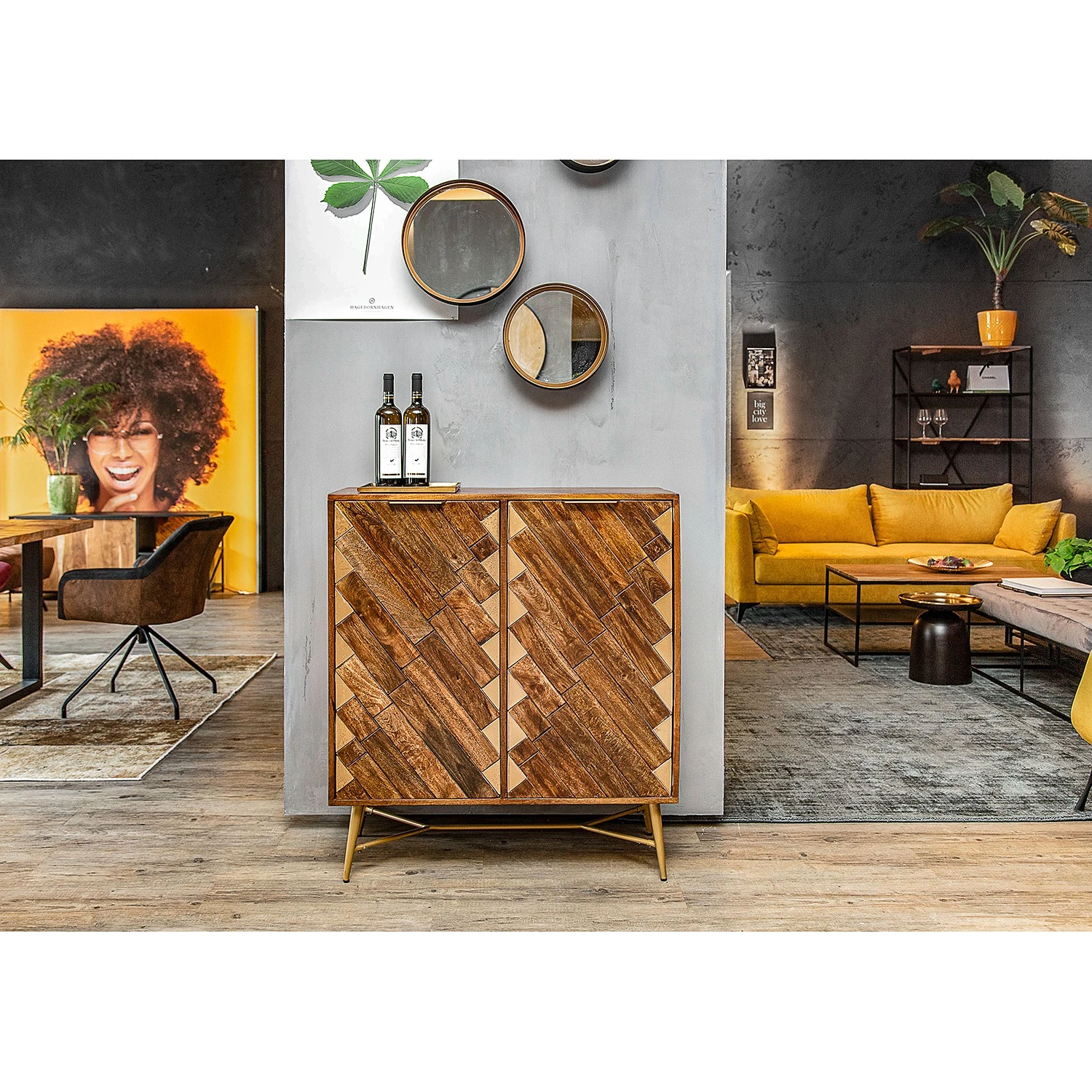 Red Living Kommode Nook - Mango massiv / Metall - Mango / Gold 2 Red Living Kommode Nook - Mango massiv / Metall - Mango / Gold – Bild 2