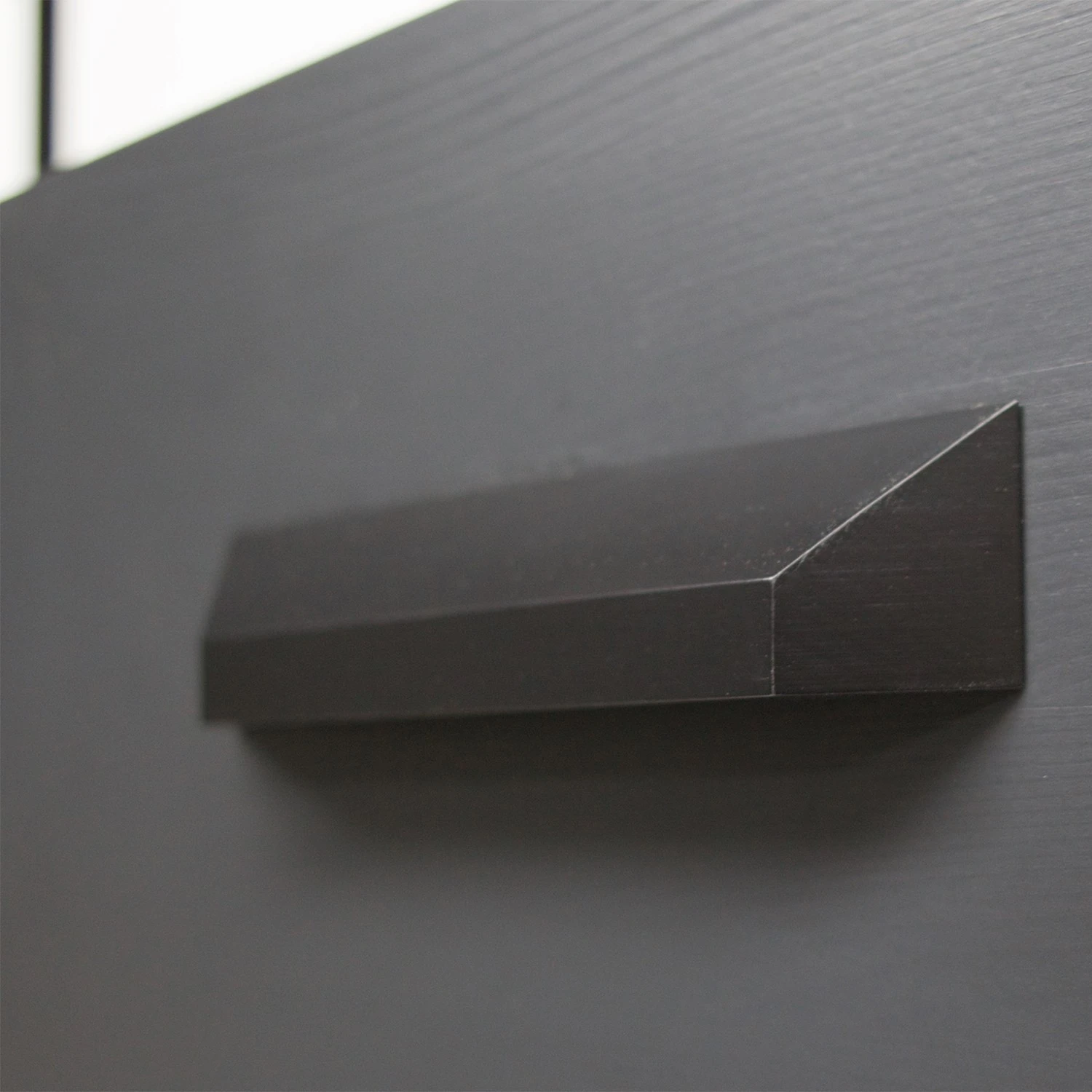 Red Living Regal Sarhua - Kiefer massiv / Metall - Kiefer Schwarz / Schwarz 6 Red Living Regal Sarhua - Kiefer massiv / Metall - Kiefer Schwarz / Schwarz – Bild 6