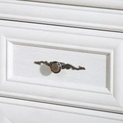 Ridgevalley Kommode Summerbrook - Eiche Weiß Dekor 8 Ridgevalley Kommode Summerbrook - Eiche Weiß Dekor -Wohnzimmermöbel boutique en ligne 1000342459 220404 032 DETAILS P000000001000342459