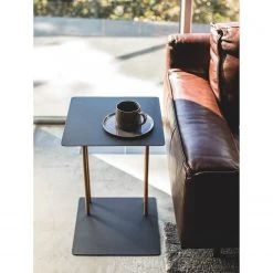 Yamazaki Beistelltisch Plain II - Esche massiv / Metall - Schwarz 15 Yamazaki Beistelltisch Plain II - Esche massiv / Metall - Schwarz -Wohnzimmermöbel boutique en ligne 1000347250 220505 025 MOOD DETAILS P000000001000347250 mood