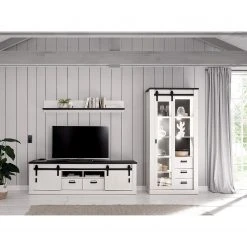 Ridgevalley Vitrinenschrank Shutter - Pinie Weiß Dekor 14 Ridgevalley Vitrinenschrank Shutter - Pinie Weiß Dekor -Wohnzimmermöbel boutique en ligne 1000348680 220505 022 MOOD DETAILS P000000001000348680 mood