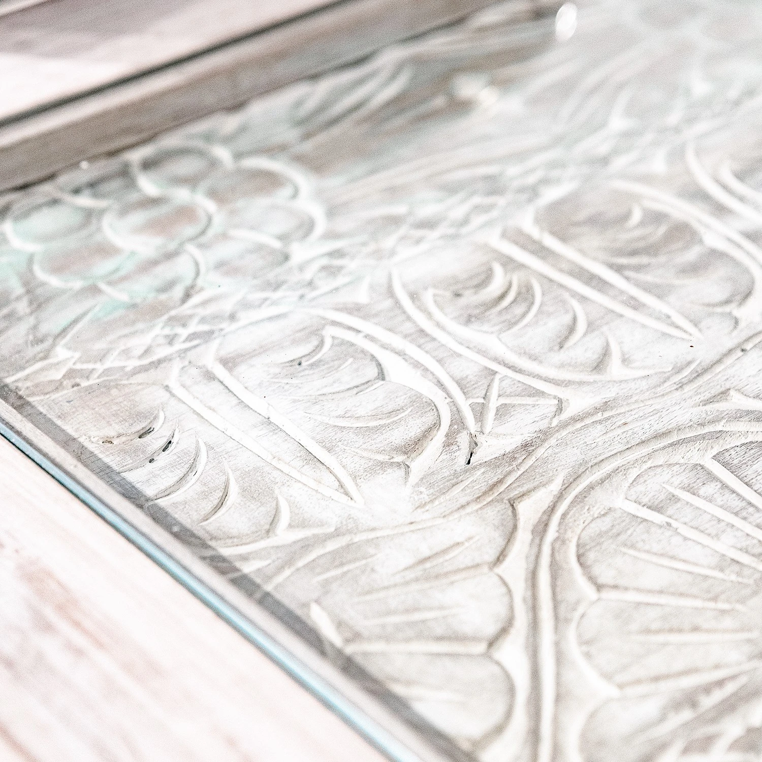 Ridgevalley Couchtisch Missoula - Glas / Mango massiv - Vintage Weiß 4 Ridgevalley Couchtisch Missoula - Glas / Mango massiv - Vintage Weiß – Bild 4