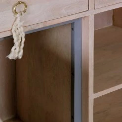 Ridgevalley Schrank Lumby - Mango massiv - Mango Hell / Grau 14 Ridgevalley Schrank Lumby - Mango massiv - Mango Hell / Grau -Wohnzimmermöbel boutique en ligne 1000359918 220621 045 DETAILS P000000001000359918