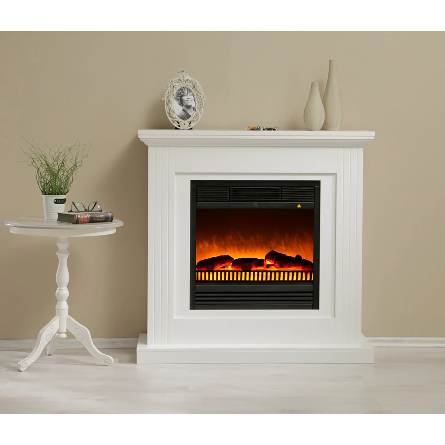 Loftscape Elektrokamin Patras - Brilliantweiß 2 Loftscape Elektrokamin Patras - Brilliantweiß – Bild 2