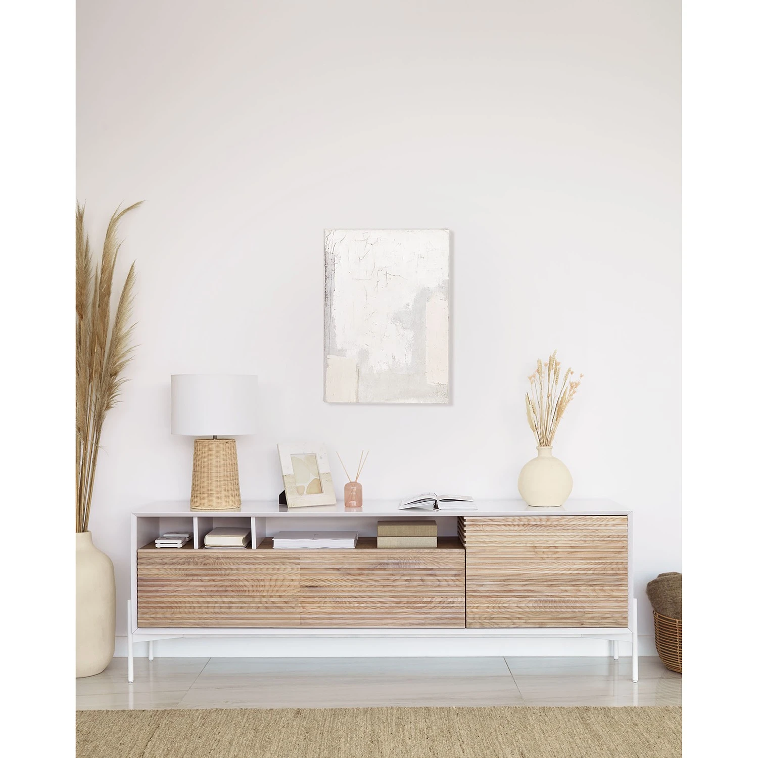 Norrwood TV-Lowboard Maredale II - Esche teilmassiv - Weiß / Esche 2 Norrwood TV-Lowboard Maredale II - Esche teilmassiv - Weiß / Esche – Bild 2