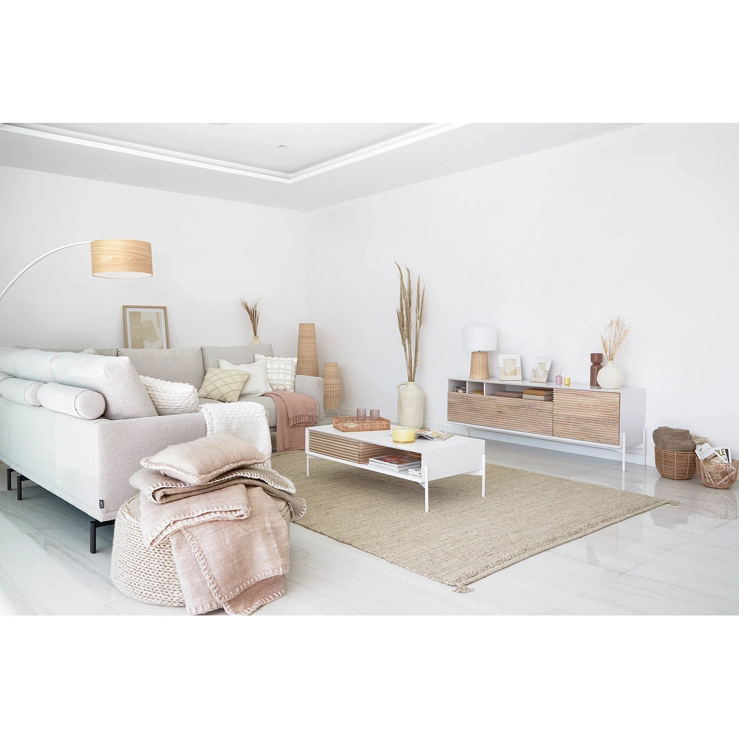 Norrwood TV-Lowboard Maredale II - Esche teilmassiv - Weiß / Esche 3 Norrwood TV-Lowboard Maredale II - Esche teilmassiv - Weiß / Esche – Bild 3