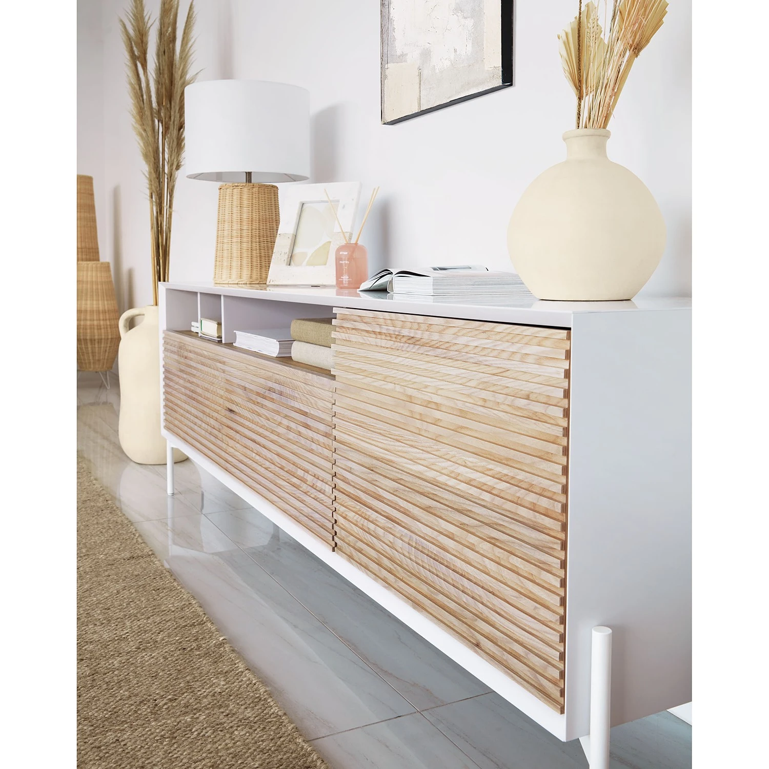 Norrwood TV-Lowboard Maredale II - Esche teilmassiv - Weiß / Esche 4 Norrwood TV-Lowboard Maredale II - Esche teilmassiv - Weiß / Esche – Bild 4