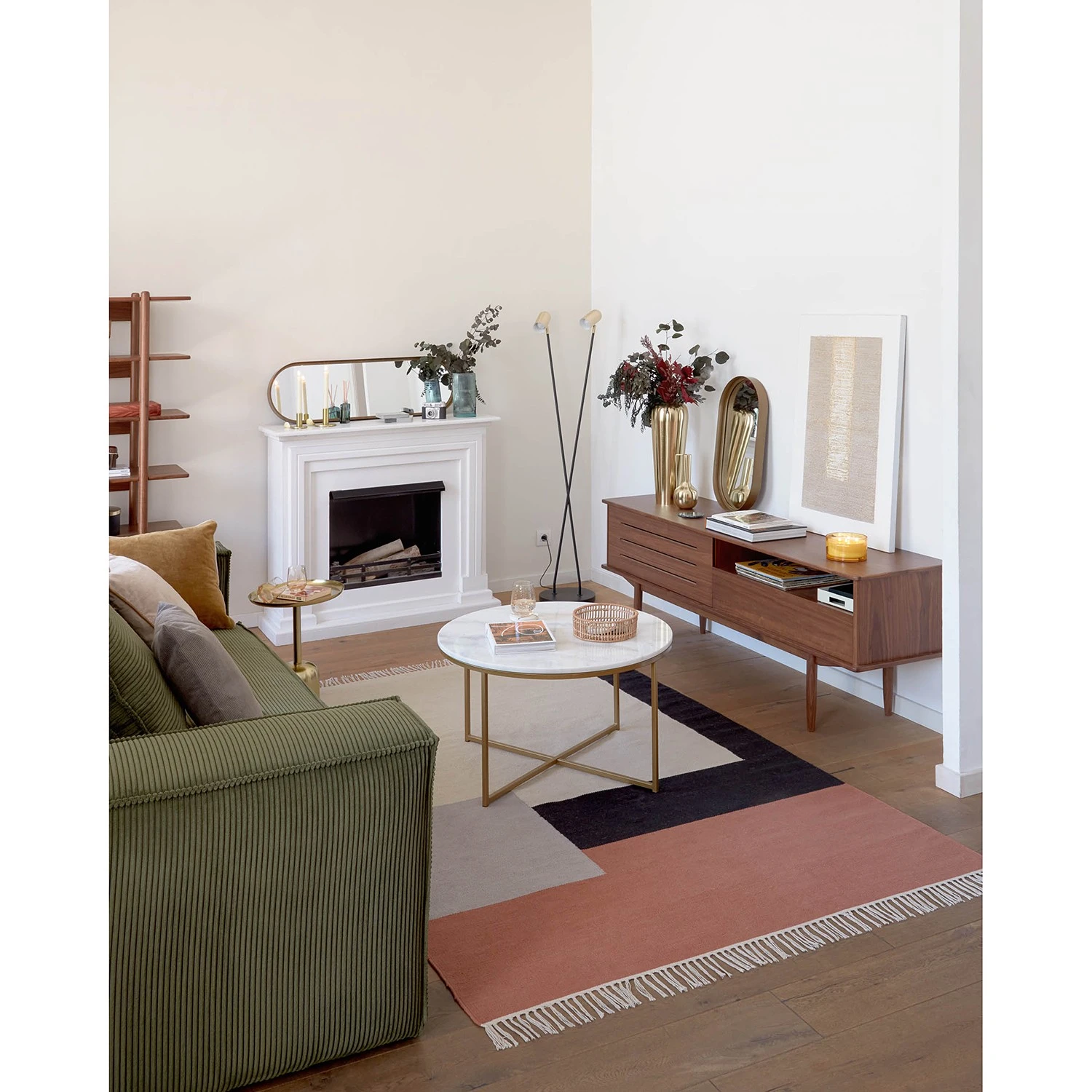 Naturoo TV-Lowboard Chipata - Walnuss teilmassiv 2 Naturoo TV-Lowboard Chipata - Walnuss teilmassiv – Bild 2