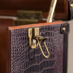 Butlers Kofferbar HEMINGWAY - Anilinleder / Esche massiv - Dunkelbraun -Wohnzimmermöbel boutique en ligne 1000365699 220728 050 DETAILS P000000001000365699