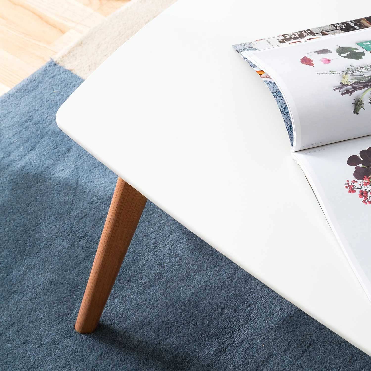 Mørteens Couchtisch Obory - Eiche teilmassiv - Weiß / Eiche 6 Mørteens Couchtisch Obory - Eiche teilmassiv - Weiß / Eiche – Bild 6